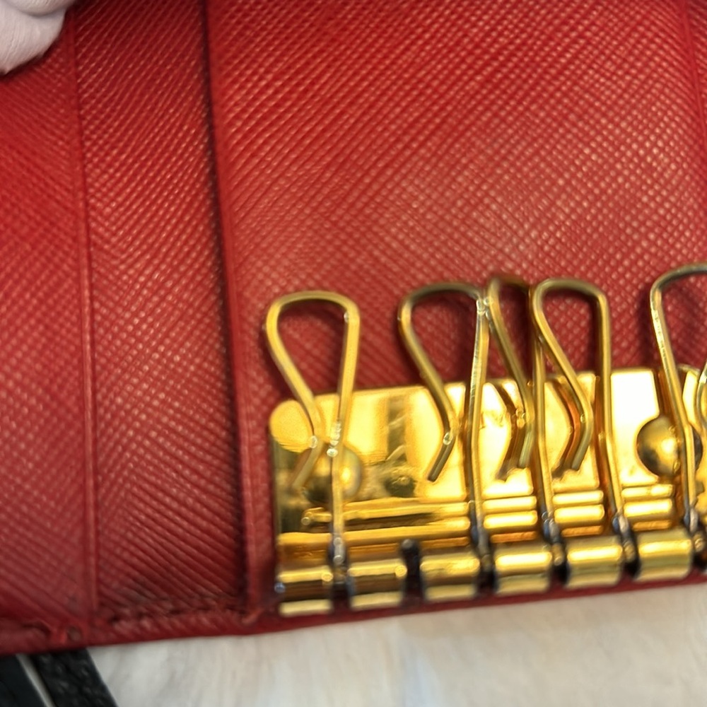Prada ❤️Red❤️Saffiano leather key holder/card case double snaps - Picture 14 of 16
